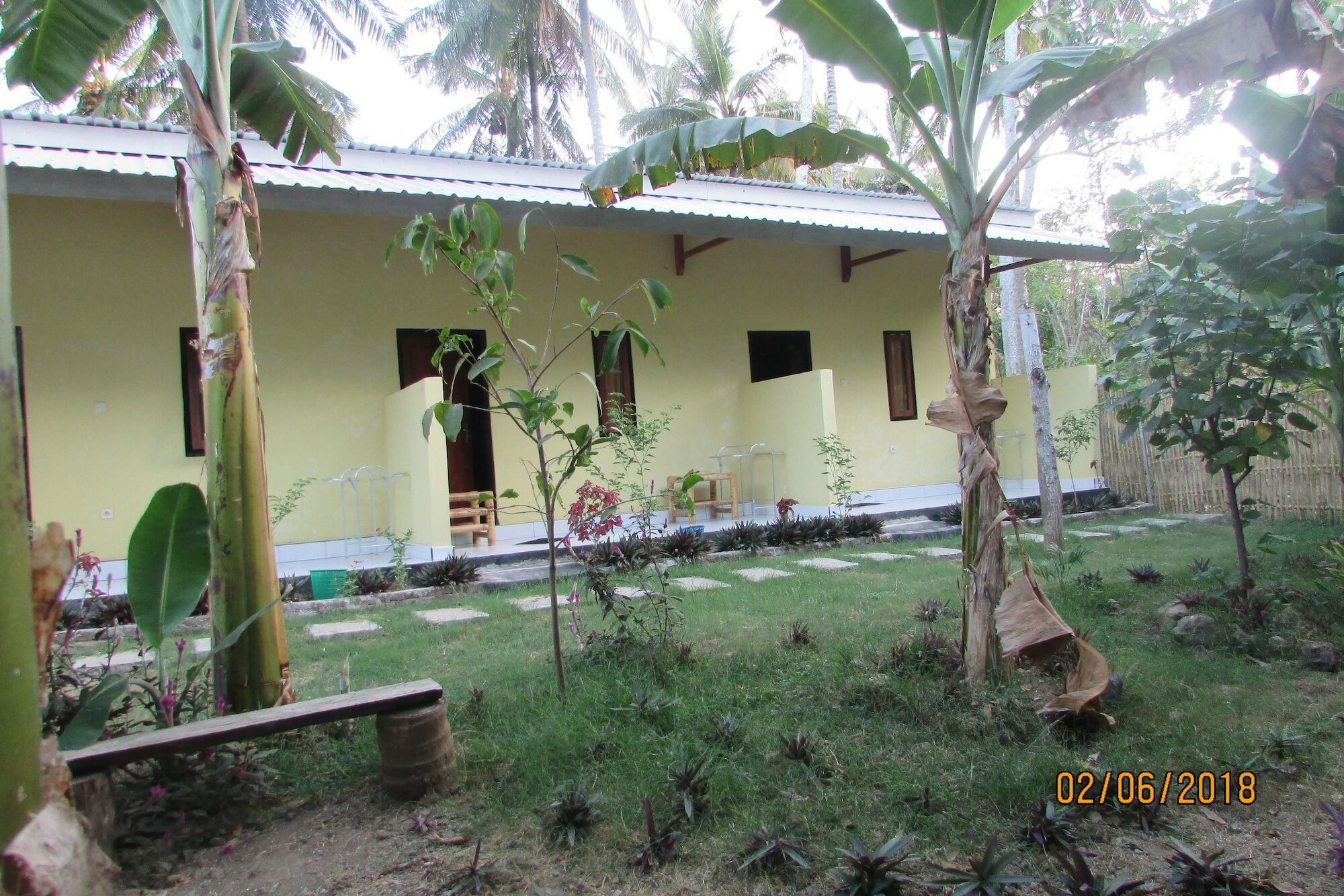 Oyo 1662 Zury Homestay Kuta  Exterior foto
